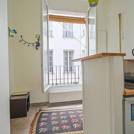 Radiant Flat - Spacious Studio Apartment - Marais Paris Extérieur photo