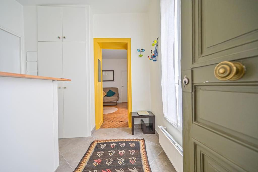 Radiant Flat - Spacious Studio Apartment - Marais Paris Extérieur photo